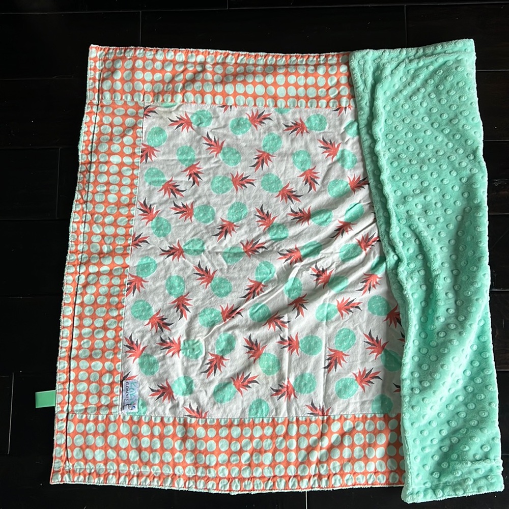 Crib blanket and toddler pillowcase